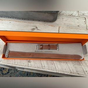 Hermes x Apple I watch band- double tour